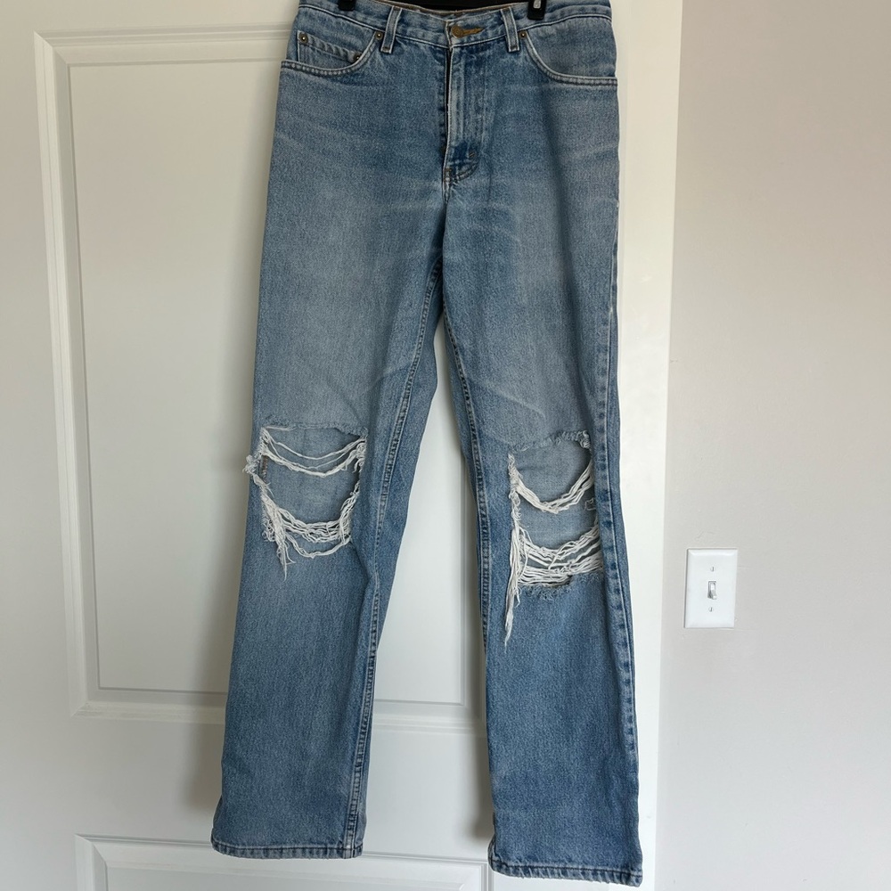 Eddie Bauer Light Wash Ripped Straight Leg Jeans